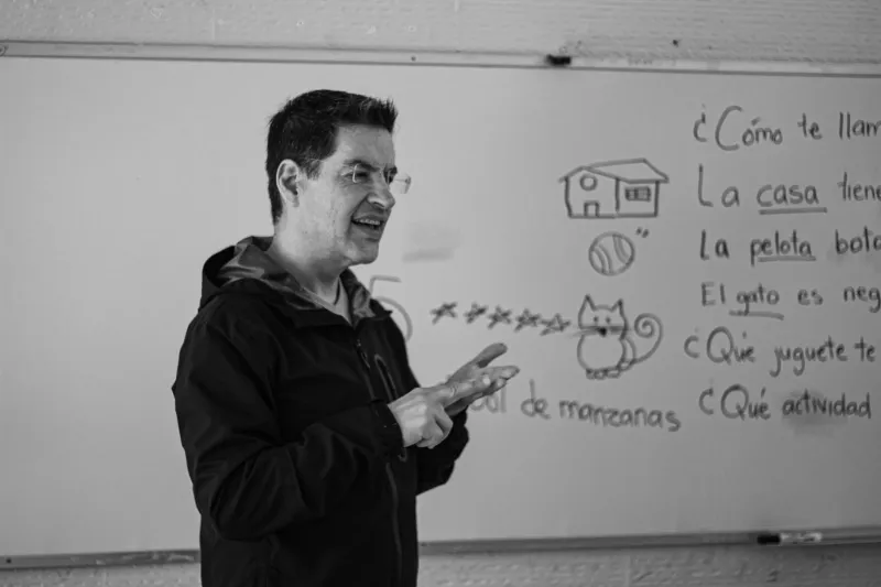 Fluent by Birth, Tested by Practice: How Heritage-Speaking Educators Turn Personal Language History Into Purposeful Teaching